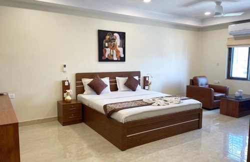Kolkata House | The Aster Heritage Gold