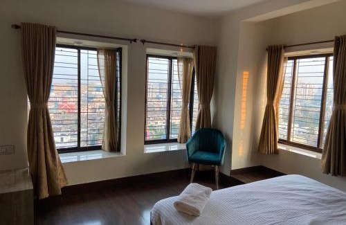 Ballygunge Bed & Breakfast | The Aster Penthouse