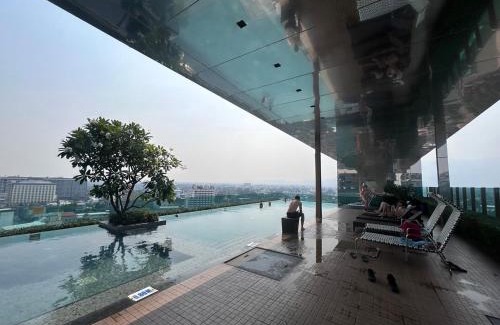 Chang Khlan Apartment | The Astra Bozz Room