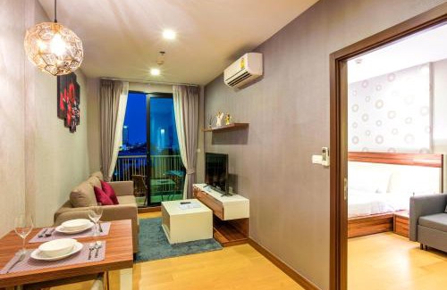 Chang Khlan Apartment | The Astra Suites