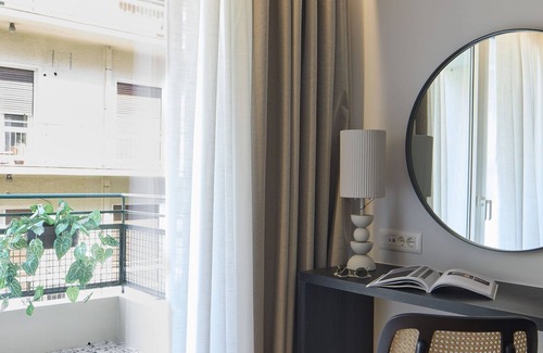 Neapoli Apartment | The Athenian Chic & Elegant Residence in Kolonaki