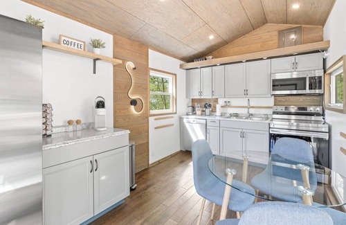 Wildwood Cabin | The Atlas Cedar Treehouse at Treetop Escapes!