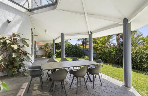Port Macquarie House | The Atrium - Large Spacious Architect Designed Home