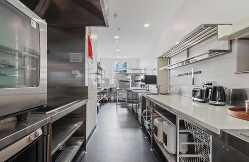 Goolwa House | The Australasian, 1 Porter St, Goolwa