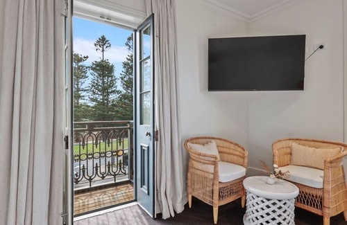 Goolwa House | The Australasian, 1 Porter St, Goolwa