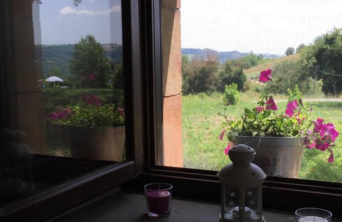 Corbara Apartment | The authentic Italy Casa Stella, at Orvieto in Umbria. 2 apartments w/pool!
