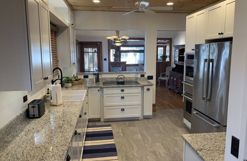 Fort Myers River District House | The Avalon House - Historic Home, Walking Distance to Downtown River District