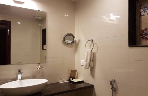 Patna Hotel | The AVR Hotels & Banquets