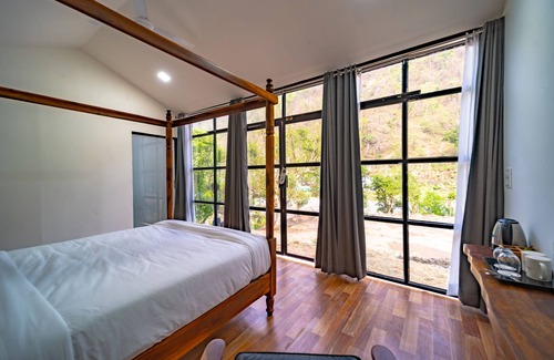 Taliyal Gaon Resort | The Ayali Riverside Resort Rishikesh