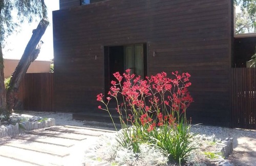 West Busselton House | The Bach, Stylish Abode in Central Busselton