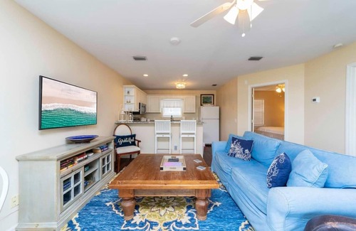 St. Augustine Beach House | The Bailey Bungalow - walk to the ocean