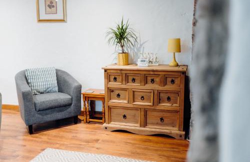 Jameston House | The Bakehouse - Cosy conversion with Outdoor Sauna