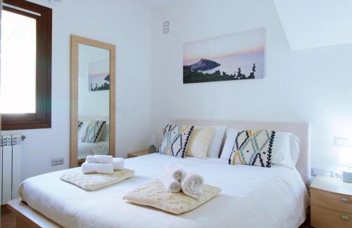 Badesi House | The Balcony