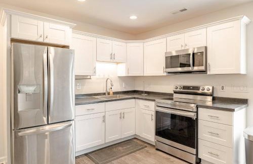 Warrenton Apartment | The Baldwin Flat - furnished for long-term stays