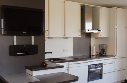 Nienhagen Apartment | The Baltic Sea on your doorstep with 2 balconies and WiFi