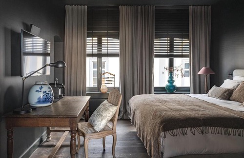 Historical Center Bruges House | The Bank 1869 - Unique guestrooms in the historic center of Bruges