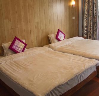 Namchi Bed & Breakfast | The Barfung Retreat