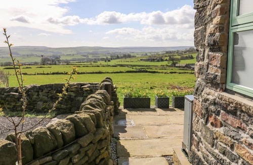 Sowerby Bridge House | The Barn at Crow Hill Shaw Farm