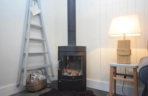Petersfield House | The Barn at Guiles , Petersfield