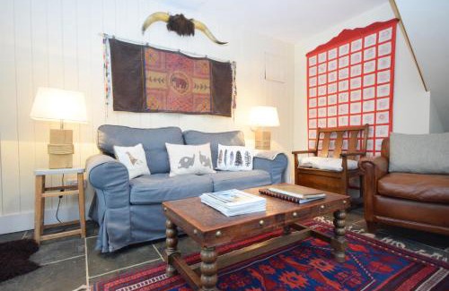 Petersfield House | The Barn at Guiles , Petersfield