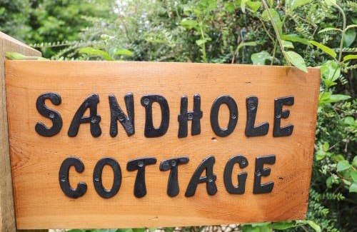 Five Oak Green House | The Barn at Sandhole Cottage