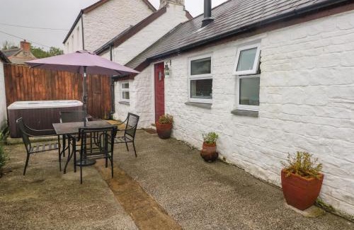 Narberth House | The Barn at Waunlippa