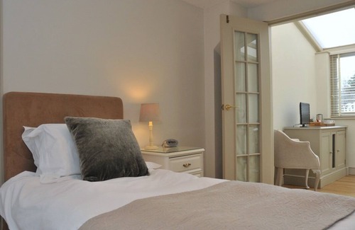 Chiddingstone Hoath Bed & Breakfast | The Barn At Woodview