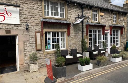 Castleton House | The Barn Behind