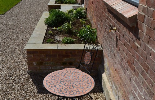 Alton Barnes House | The Barn - Delightful Wiltshire Holiday Home
