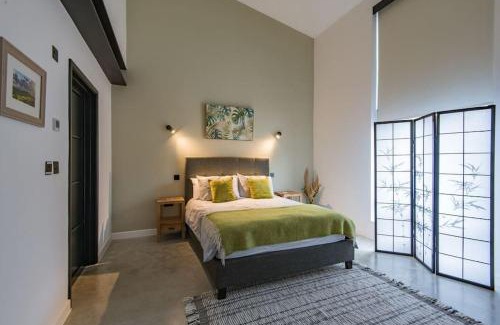 Westmarsh House | The Barn