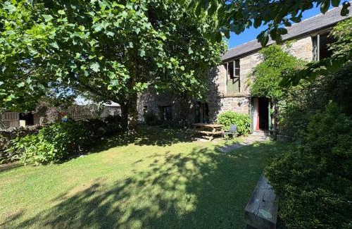 Helford Passage House | The Barn, Higher Boden, Manaccan, Helston, Cornwall