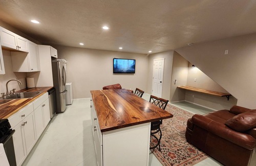 Washington House | The Barn, located in historic downtown Washington City (a Bedroom Community of St