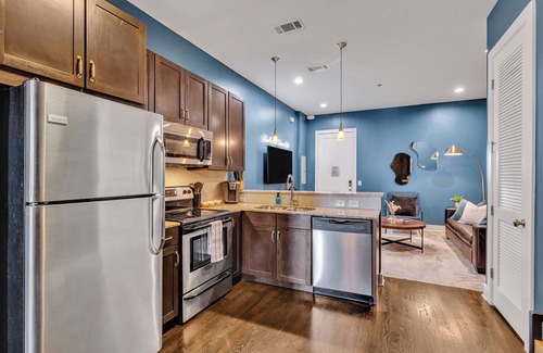 West End Condo | The Barrelhouse Loft in West End, Near Vandy and Centennial Park, Minutes to Broadway