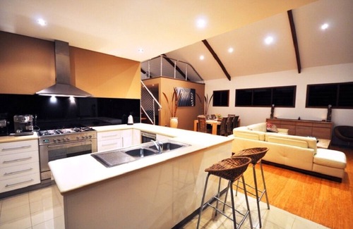 Mission Beach House | ‘The Barrington’ Located on the pristine shores of Wongaling Beach,