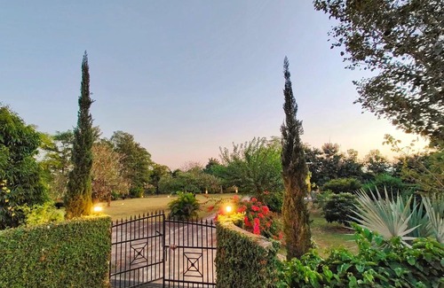 Kharar House | The Basant Farms