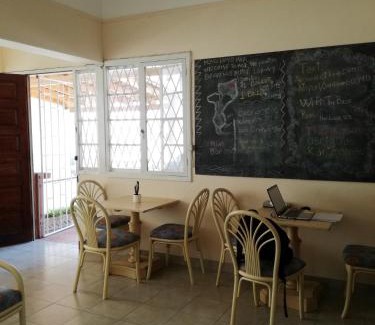 Maputo Hostel | The Base Backpackers