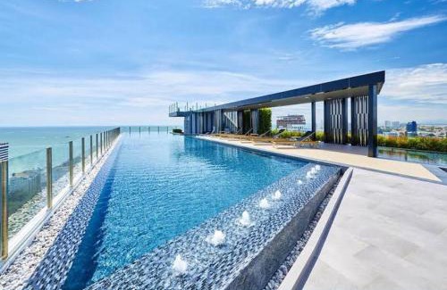 Central Pattaya Apartment | THE BASE Near CENTRAL FESTIVAL