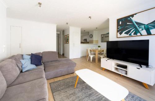 Coolangatta Apartment | The Bay 23