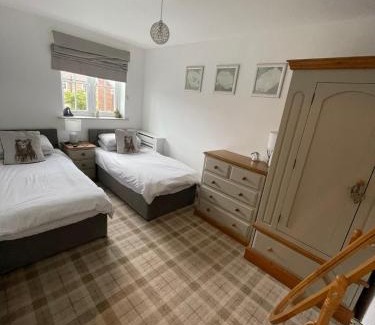 Filey House | The Bay, Filey, Moonshine Cottage