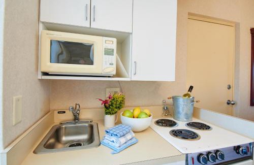 Dewey Beach Hotel | The Bay Resort