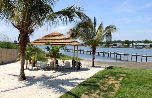Dewey Beach Hotel | The Bay Resort