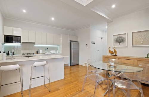 Neutral Bay Apartment | The Bay Retreat II - Neutral Bay