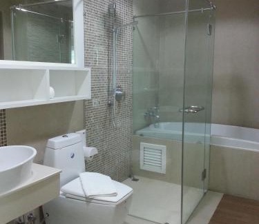 Patong Hotel | The Baycliff Residences