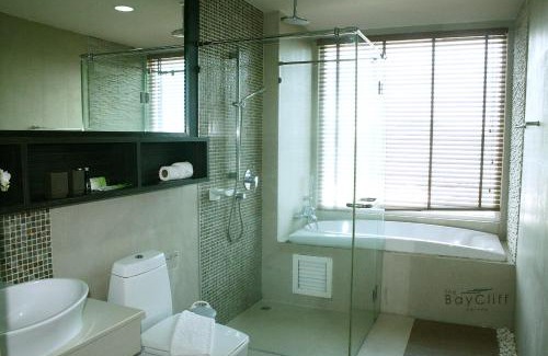 Patong Hotel | The Baycliff Residences