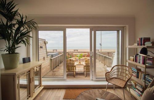 Seaford House | The Beach Box By Air Premier