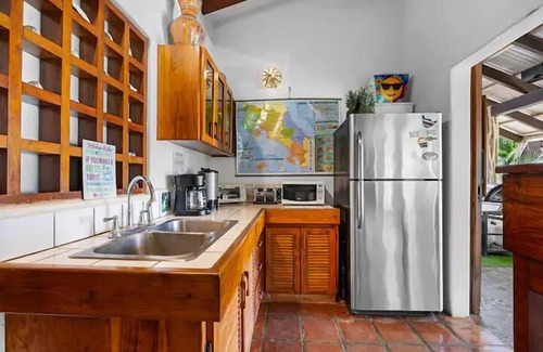 Tamarindo Bed & Breakfast | The Beach Bungalows Tamarindo B&B