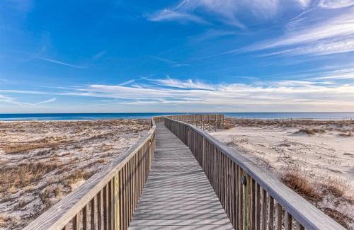 Fort Morgan Apartment | The Beach Club 407D