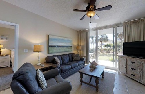 Fort Morgan House | The Beach Club Bristol 0110