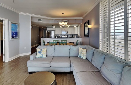 Fort Morgan Condo | The Beach Club - Doral #701 | Gulf Front