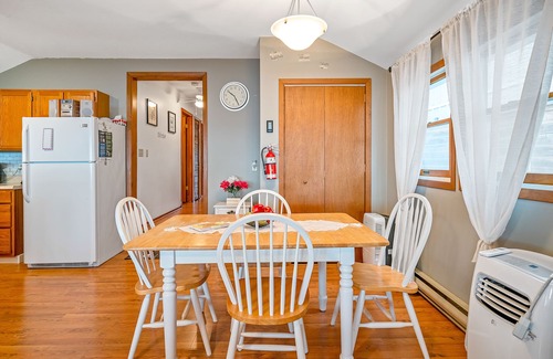 Crystal Beach Cottage | The Beach House - Bay Beach Beachfront
